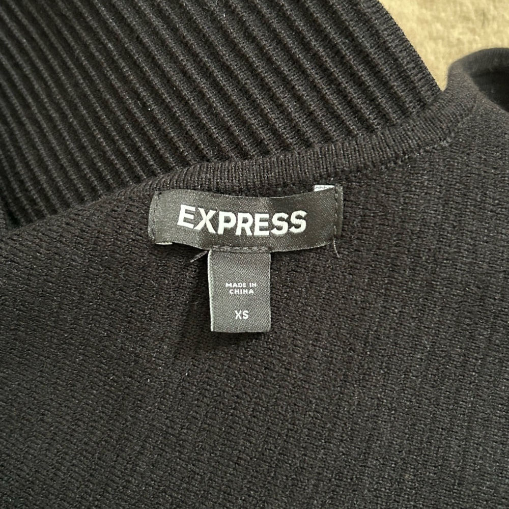 Express One Shoulder Top - Picture 3 of 6